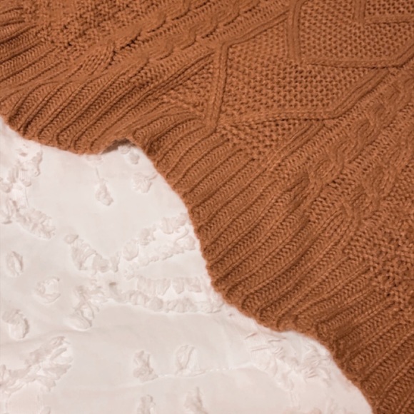 Sweater bundle - Picture 3 of 3